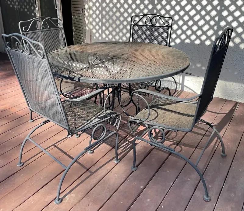 Metal Patio Dining Table And Rocking Armchairs, 5pcs