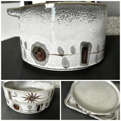 Graminees Stoneware, Bowls, Luncheon Plates, Serving Bowl (5 Pieces)