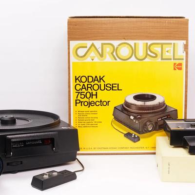 Vintage Kodak 750H Slide Projector With Stack Loader