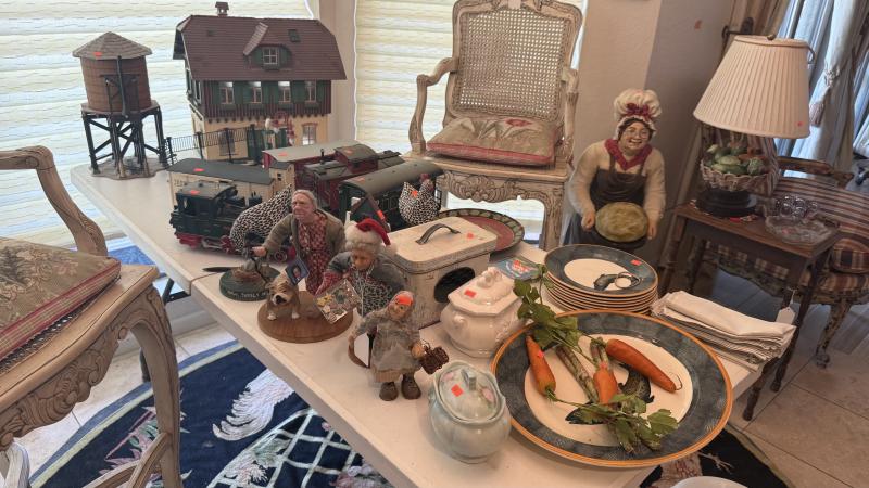 Sale Photo Thumbnail #51