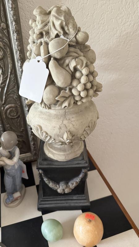 Sale Photo Thumbnail #3