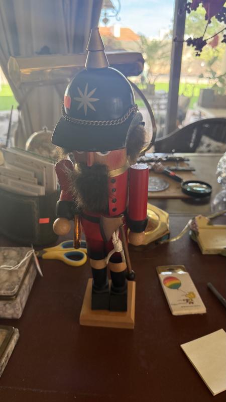 Sale Photo Thumbnail #16