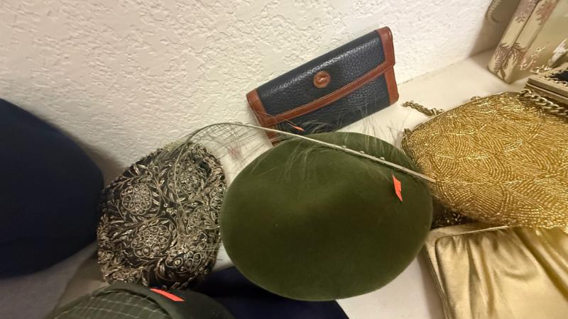 Sale Photo Thumbnail #109