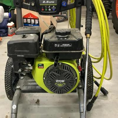 Ryobi 2900 PSI 2.5 GPM Gas Pressure Washer