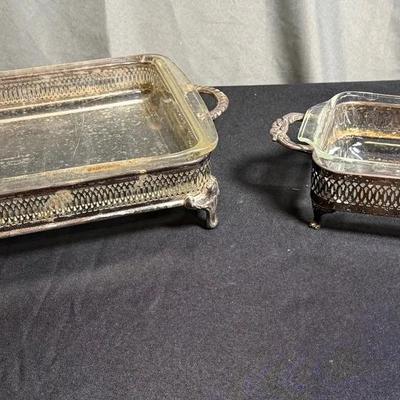 Pyrex And Anchor Hocking Baking Dishes In Metal Carriers