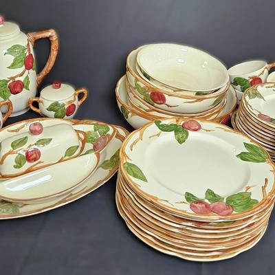 Franciscan Earthenware Red Apple