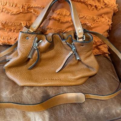 Burberry leather purse