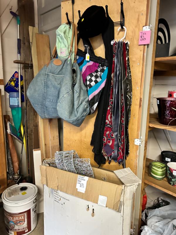 Sale Photo Thumbnail #32