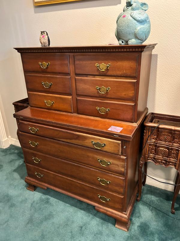 Sale Photo Thumbnail #99