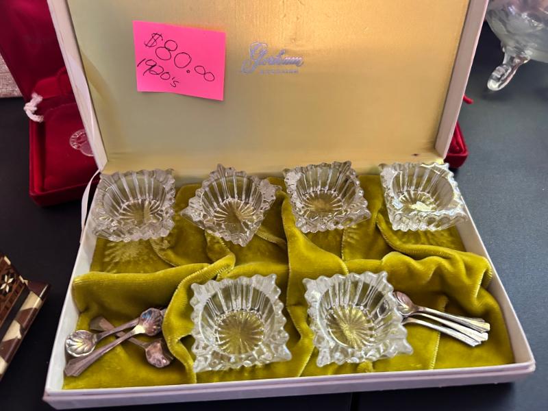 Sale Photo Thumbnail #22