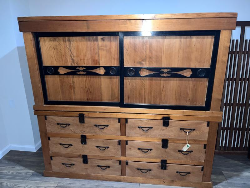 Sale Photo Thumbnail #70