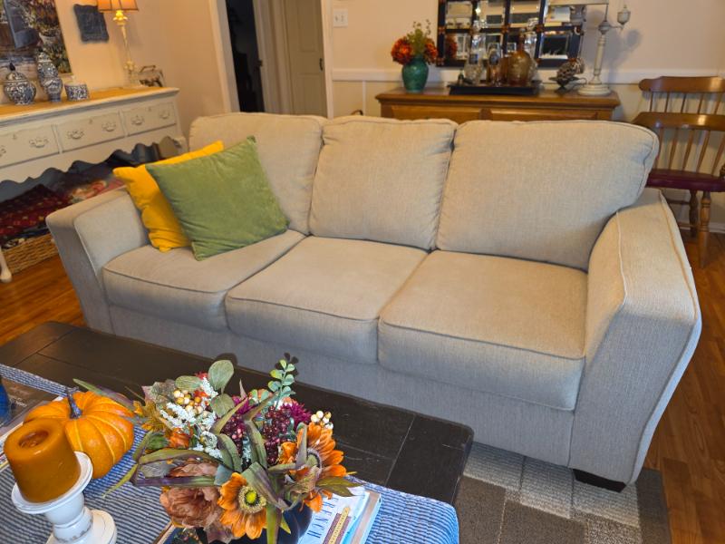 Sale Photo Thumbnail #153