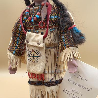 AZ828J Native American Porcelain Doll