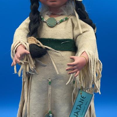 AZ825J Lynnwood Doll