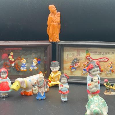 AZ935J Traditional Korean Farm Music Framed