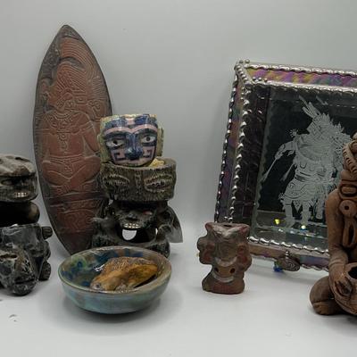 AZ500J Mayan Sculptures 