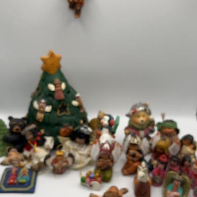 AZ978J Christmas Navajo