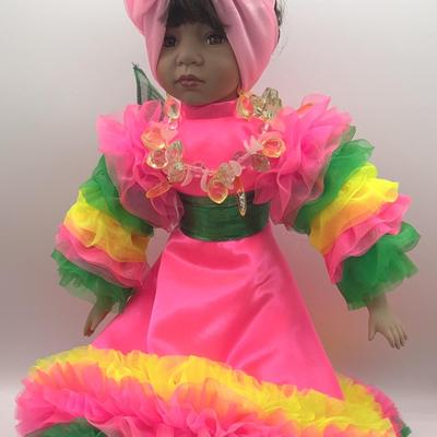 AZ893J Chiquita Dynasty Doll 