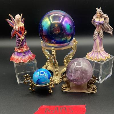 AZ919J Enameled Trinket Boxes and Art Glass Spheres