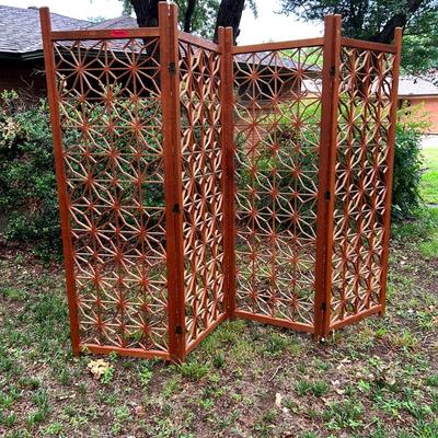 AZ829J 1960’s Geometric Teak Room Screen  