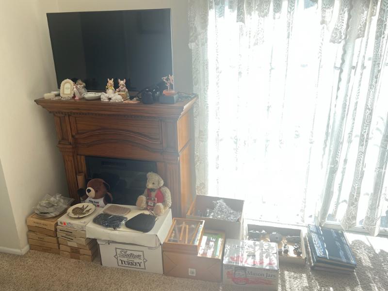 Sale Photo Thumbnail #12