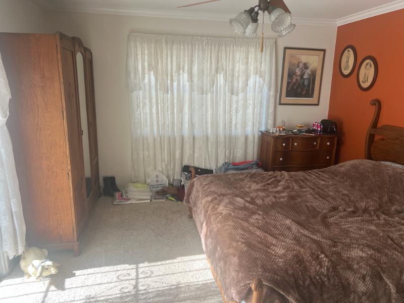 Sale Photo Thumbnail #30