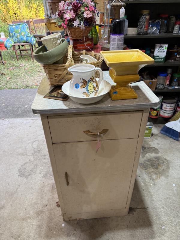 Sale Photo Thumbnail #174