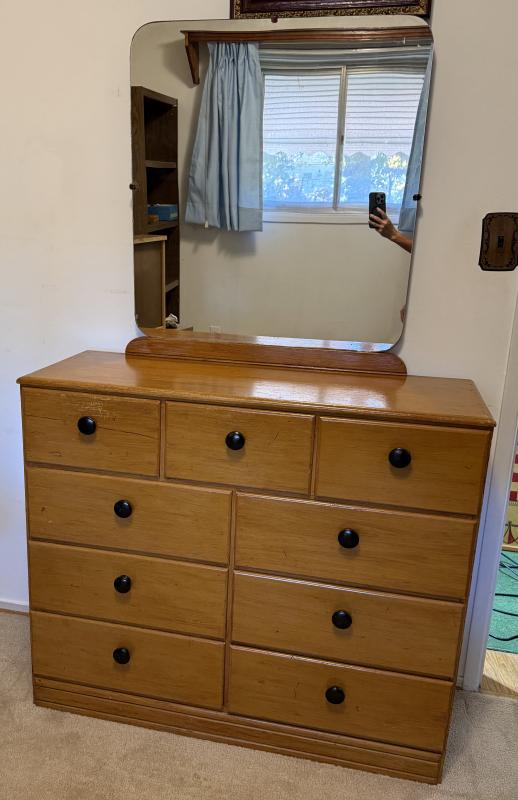 Sale Photo Thumbnail #315