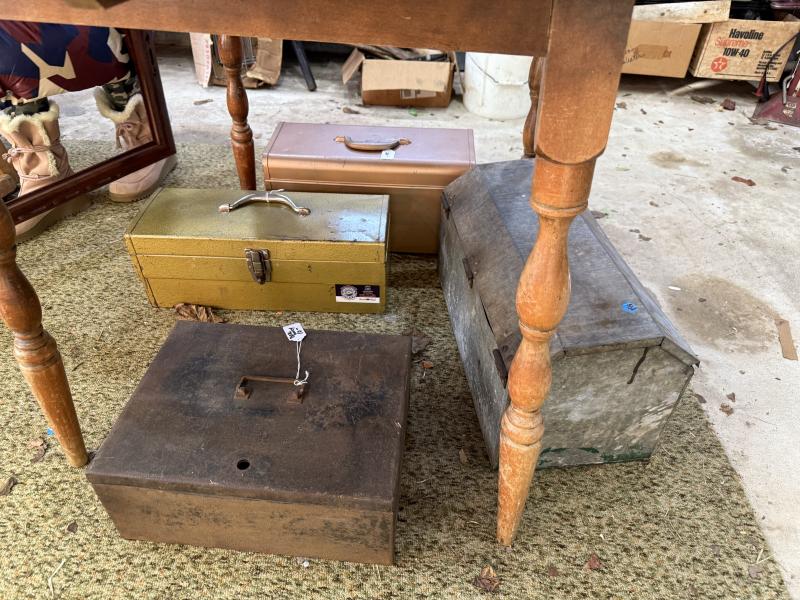 Sale Photo Thumbnail #100