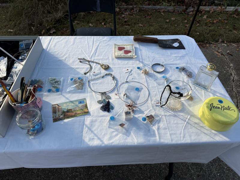 Sale Photo Thumbnail #28