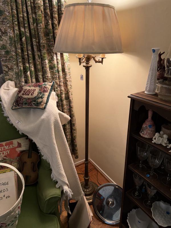 Sale Photo Thumbnail #41