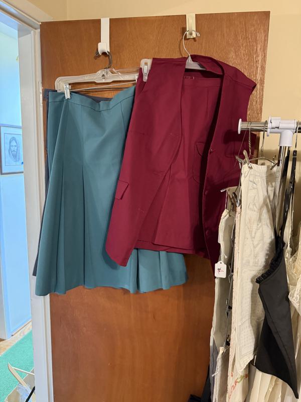 Sale Photo Thumbnail #256