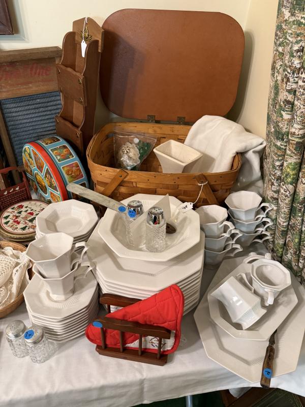 Sale Photo Thumbnail #186