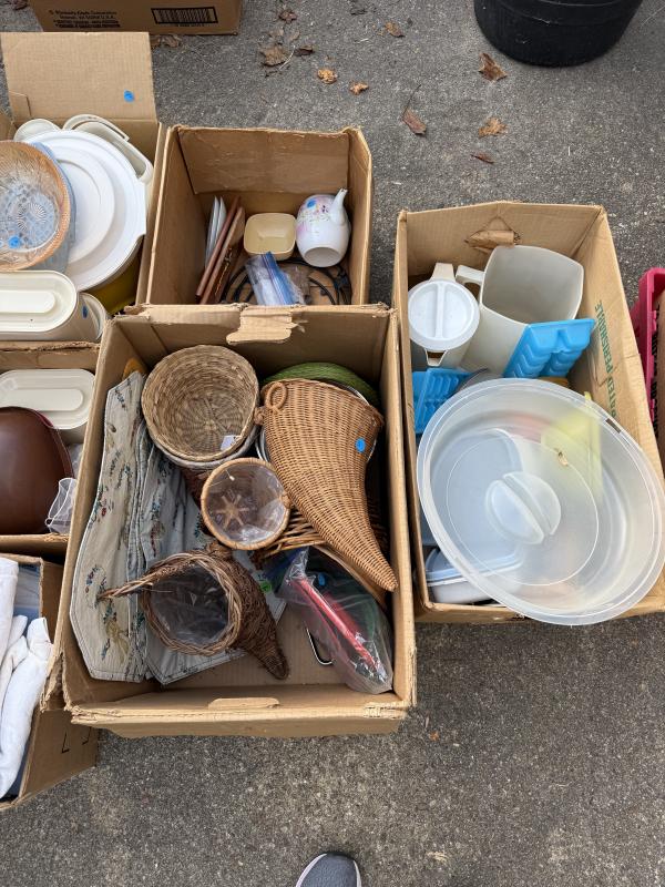 Sale Photo Thumbnail #140