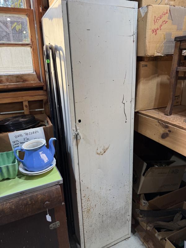 Sale Photo Thumbnail #220