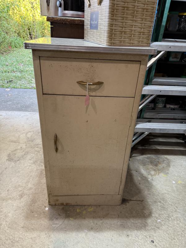 Sale Photo Thumbnail #328