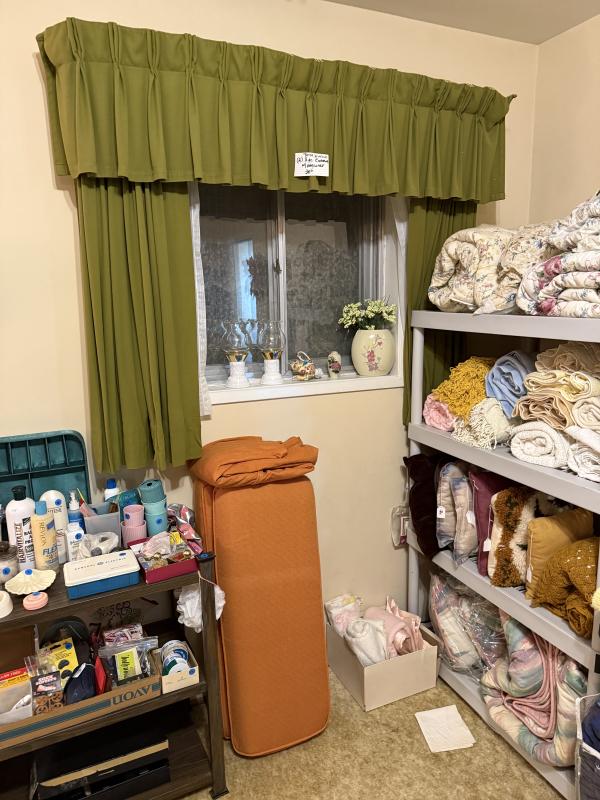 Sale Photo Thumbnail #253