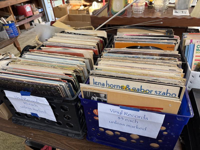 Sale Photo Thumbnail #21