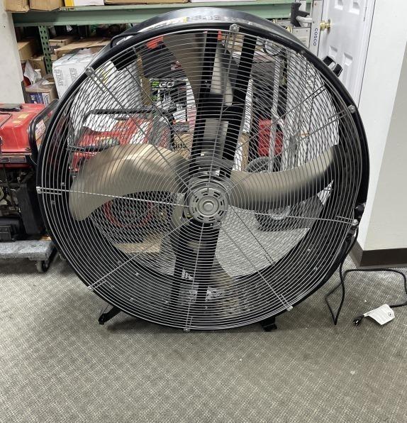 Sale Photo Thumbnail #37