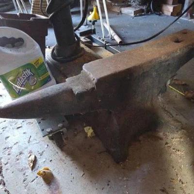 Large Anvil 