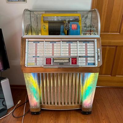 Vintage 1950s Seeburg M100c Jukebox 