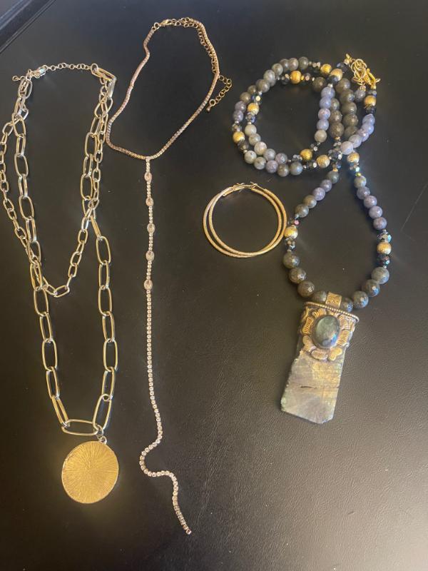 Sale Photo Thumbnail #138