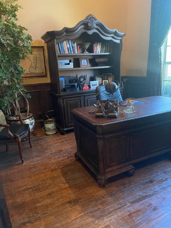 Sale Photo Thumbnail #61