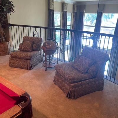 Italian wine holder world globe