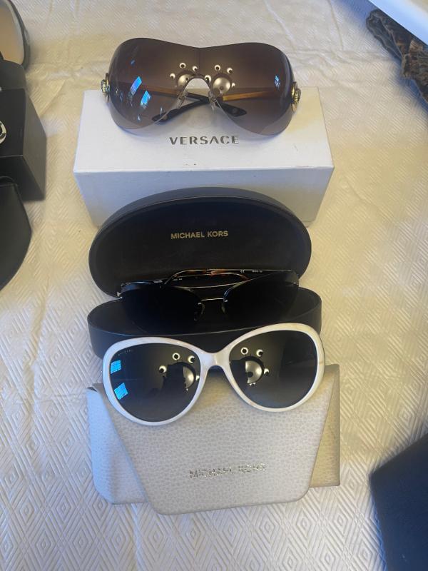 Sale Photo Thumbnail #152: Versace, Michael KORS 