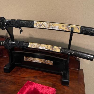 Japanese samurai sword set