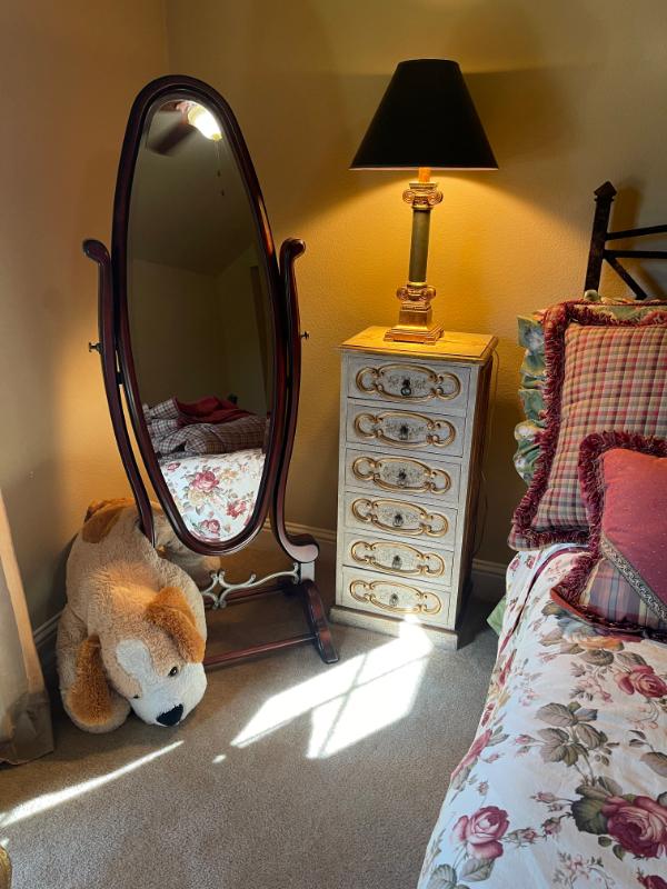 Sale Photo Thumbnail #36