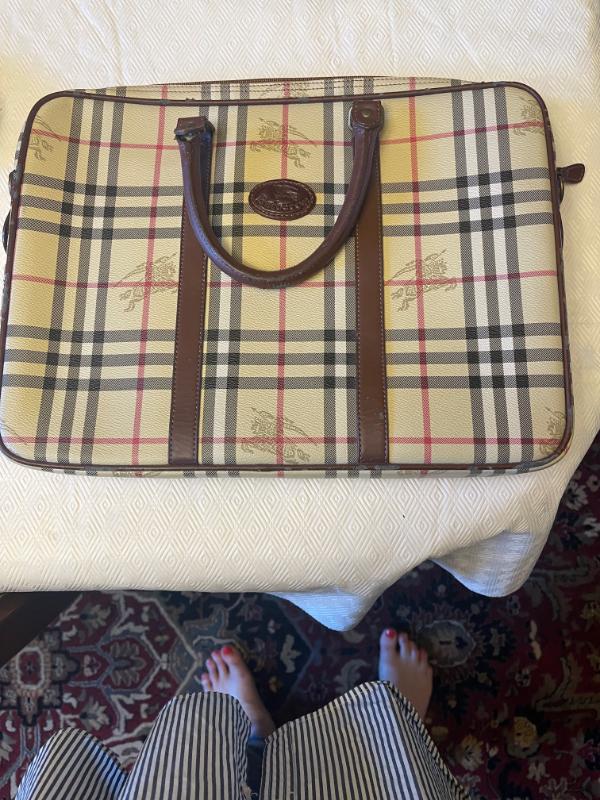 Sale Photo Thumbnail #116: Burberry briefcase