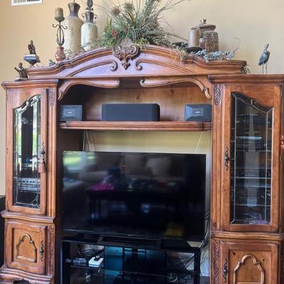 TV Armoire 