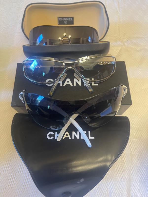 Sale Photo Thumbnail #153: Chanel 